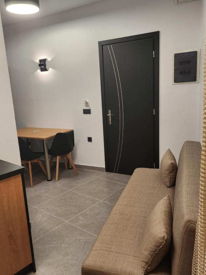 Kastello Apartment Megisti Luaran gambar