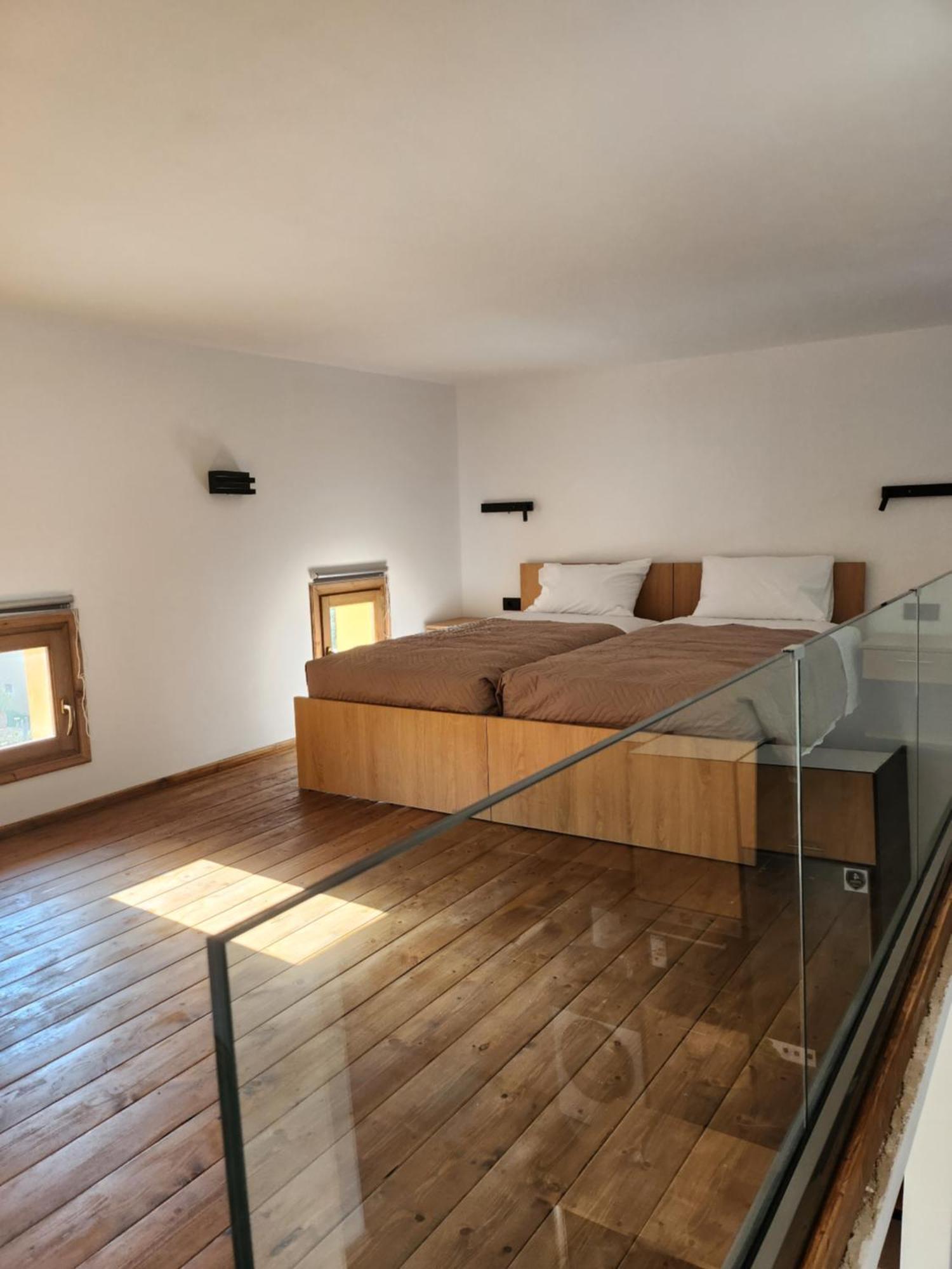 Kastello Apartment Megisti Luaran gambar